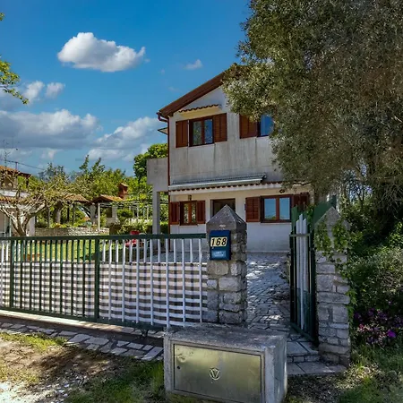 Apartment Sladonja