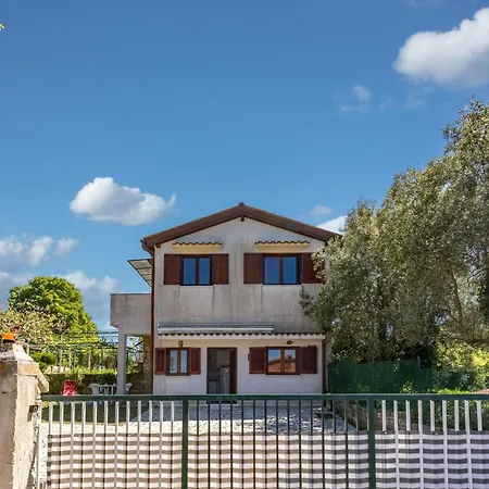 Apartment Sladonja Pula