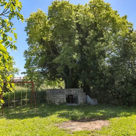 Sladonja Apartment