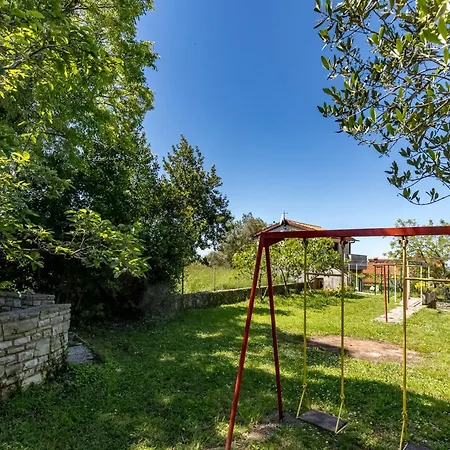 Sladonja Apartment
